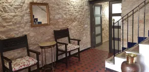 Charming apartment, in town, between sea and mountains. With spa area. - Image 2