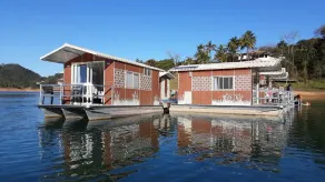 Float Inn - Image 5