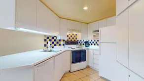 1-315 : Superior Studio - sleeps 4. - Image 4