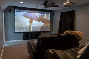Spacious 5 bedroom w game room, theatre, and sauna - Image 3