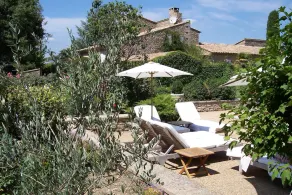 Charm in Luberon - Image 4