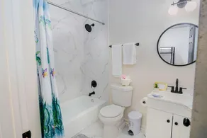 Magnificent 4BR Near Famous Riverwalk and Downtown - Image 5