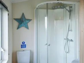 Oakwood Lodge - Image 5