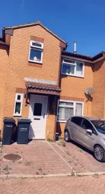 Beautiful 2 Bed House - Image 5