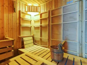 Alleinstehendes Ferienhaus mit Klimaanlage, Whirlpool, privatem Pool,  W-LAN, TV, Terrasse - Image 3