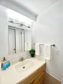  Deluxe Beachfront Condo with a breathtaking view - Image 3