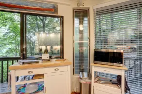 Mountain Getaway Nestled In The Foothills of The Blue Ridge Mountains. - Image 2