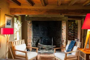 Traditional Thatched Cottage in Normandy - Image 2