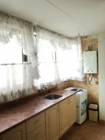 Bright & Cozy Apartment - Image 2