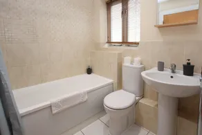 St Julians Place - Image 2