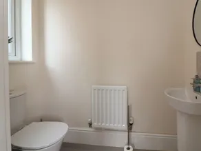 Esther's House - Image 5