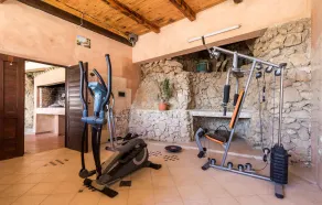 Nice Home In Zubovici - Image 2