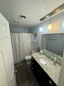 WATERFRONT Vacation! {3 bed 2 bath.  Sleeps 13} - Image 5