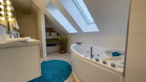Watt'n Traum 2 - Beautiful, luxurious large duplex apartment for up to 10 people - Image 4