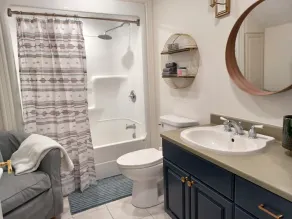 Luxurious cottage in the Heart of Shediac w/firepit, bike trail to Parlee beach! - Image 3