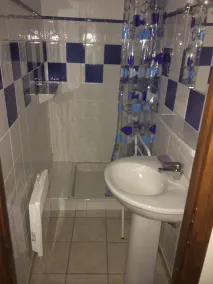 Roligt sommerhus med smuk udsigt - Image 2