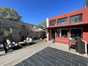 Le Mas de Jalès: A blend of traditional stonework and contemporary art - Image 4