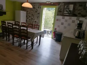 Auberge des Pyrénées - Dormitory gîte for 9-11 people. - Image 3