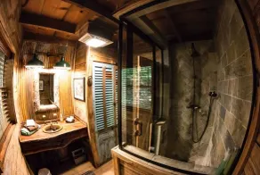 Glamping Barn - Creekside w / Outdoor Kitchen & Fire pit - Mieux que Pinterest! - Image 5