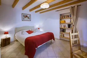 3 soveværelse gammelt stenhus i hjertet af et dyreliv reserve - Image 5