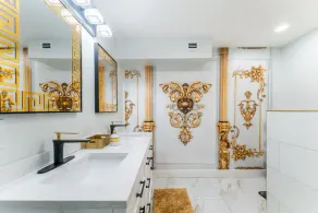 Blackrock Lux ~ High-End Designer Oasis ~ 7min from Airport ~ EV Charger - Image 3