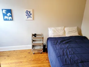 Budget Bed Room near Downtown Inner Harbor w Free Parking - Image 2