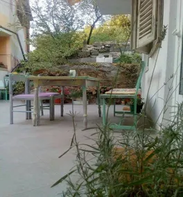A charming oasis in the center of Makarska - Image 2