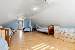 York Beach Getaway (Razzle Dazzle House) - Image 5