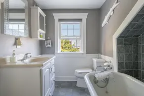 Steps to The Stone Pony, Secret Garden Out Back -- 4BR Asbury Park Retreat - Image 5