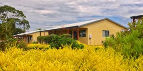 Marsden Court Apartments - Image 2