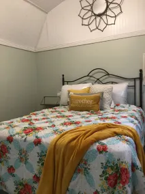 The Cranny @ Cookson —Tiny House Experience!!  Night,  week & monthly stays - Image 5