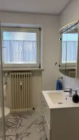 Apartamento tranquilo com terraço - Image 5