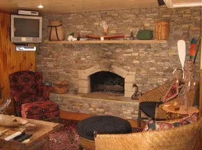 Mountain Style Log Home Main Channel/Patio/Fire Pit/Lake Equipment Rental/Dock - Image 3