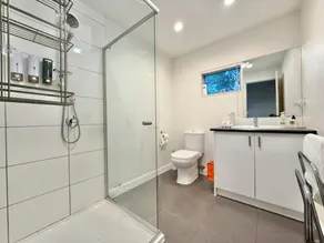 Sunrise@Rye | Luxury Holiday Penthouse with Igloo Room - Image 3