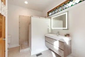Hamptons Holiday & Spa Summer Getaway - Image 2