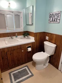 Vintage Upper Cormorant Lake Cabin - Image 3