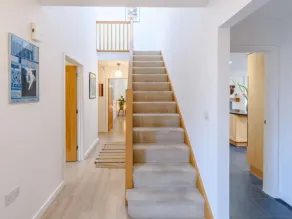 Luxury modern  house on the edge of the Village, close to Beach and Golf-course. - Image 2