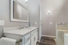 Jenkins Retreat-5BR/hot tub/theater, near TPC & National Sports Center - Image 5