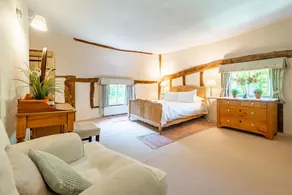 The Gildhall - Image 5