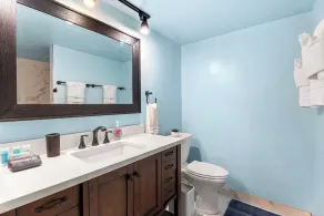 Kona Pacific: Oceanview 2BR Condo with Lanai—Steps to Beaches & Downtown! - Image 5