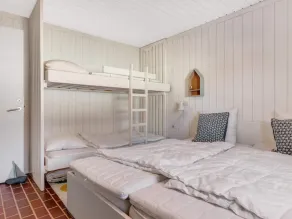 Beautiful Home In Pandrup With 2 Bedrooms And Wifi - Image 3