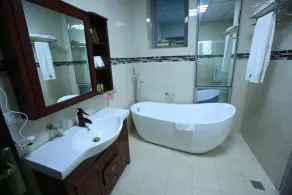 Lemigo Hotel - Image 4