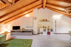 Apartment 'Mansarda Fra Monte E Lago' with Mountain View, Shared Terrace and Wi-Fi - Image 2