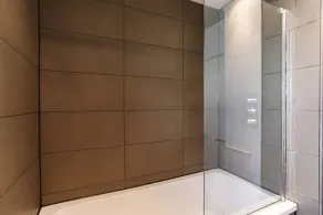 Spacious 2 Bd Apt w/Fast Wifi+CableTV+Audio System - Image 5