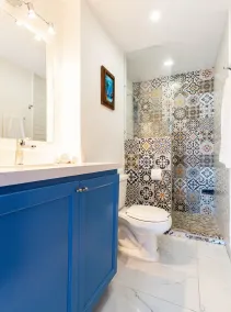 Beach Condo on the Marina, Fully Renovated - Image 2