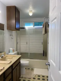 The HALE, TVNCU#1355, perfect Family Base Camp short walk to the beach - Image 2