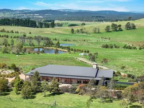 Atemberaubende Homestead auf 100 Hektar im südlichen Hochland. - Image 4