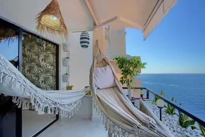 Luxury House In Symphony With Nature & Ocean Views - Image 3