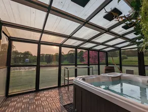 Catskills Farmhouse and Spa - Image 5