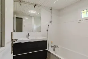 maison familiale à 2 pas du lac,avec spa, à la Gde Escoure-grives - Image 2